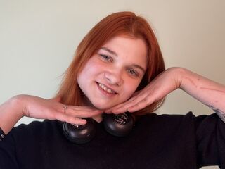 hot cam girl fingering ChiaPreuitt