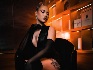 masturbating webcam girl ChloeGracey