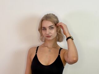 chat with cam CleoHarringtons