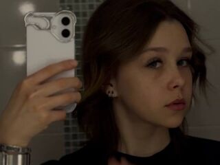 closeup cam CorieDemagastris