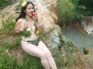 cam girl CrystalLara