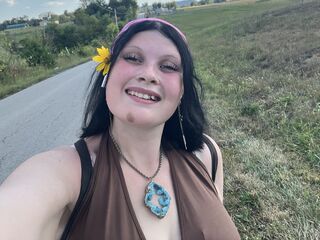 free livecam Daiseylyn