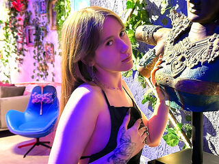 live teaser cam DaisyWane