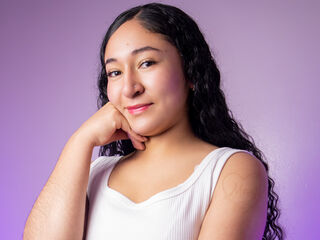 free chat room DanyMoon