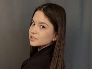 camgirl playing with dildo DarlineAugeri