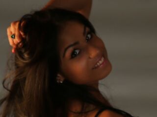 teaser cam DeilaDinzi
