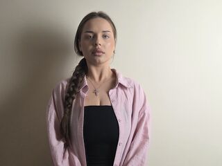 hot cam girl masturbating with dildo DelenaCouts