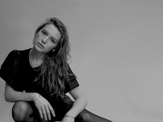camgirl picture DianaBum