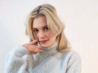 hot webcam slut DionTarzia