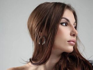 jasmin webcam model DionnaTalone