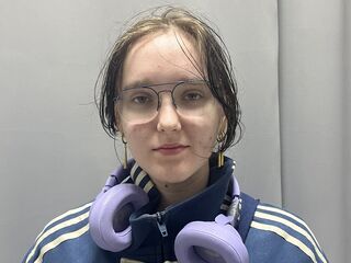 strip show DoraDawson