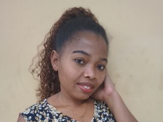 flirt chat room EdwigeBrown