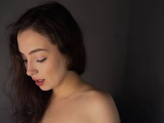 camgirl playing with sextoy ElaraEden