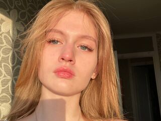 sexy camgirl EleanorPattinson