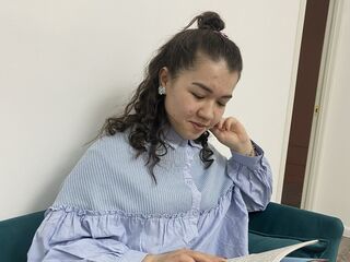 webcam girl EllyJames