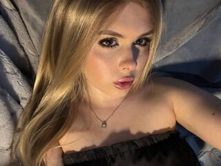 sexcam online ElvaBrown