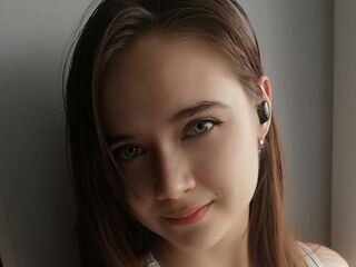 webcam stripper EmilieMollo