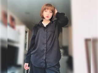 camgirl webcam EmillyHall