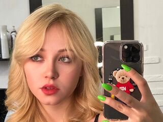 hot webcam slut EmilyCarles