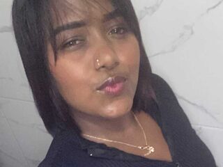 hot cam girl masturbating with sextoy EvaMalia