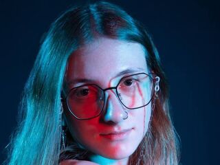 teasercam EvelyneSchroff