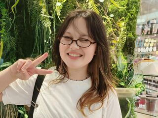 jasmin nude chatroom FayLawley