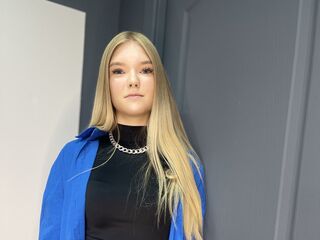 closeup pussy webcam FloraHerrin