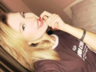 babe web cam FlossieRoseth