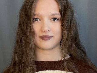 cam girl fingering pussy GiseleRusinko