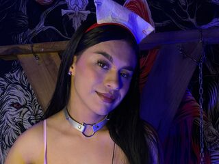 camslut spreading pussy GreizKimura