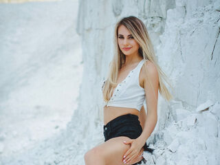 webcam girl chatroom HannaMo