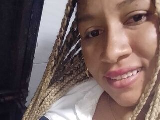 adult webcam chat room IsisRusso