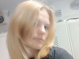 cam slut chat room IzettaRambousek