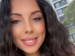 naked camgirl picture IzyAura