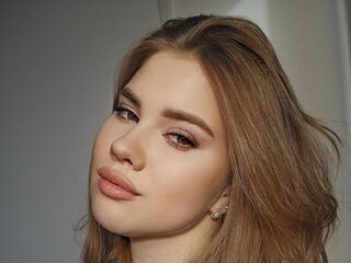 adult free chat JayHainey