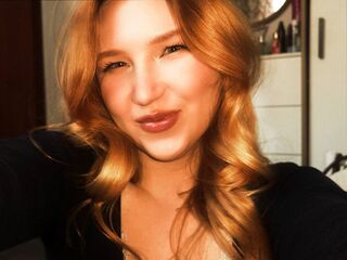 free jasmin livecam JenetteFolson