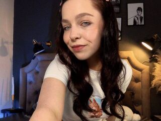live cam show JuddyHill