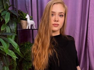 live striptease show JuliMiu