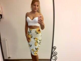 fingering webcamgirl picture KATYDIAZ