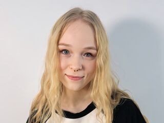 adult liveshow KamiMellema