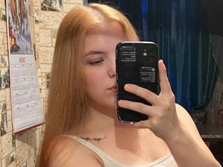 livecam video KarrieAnesi