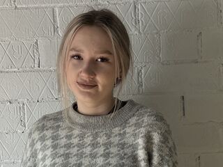 erotic webcam picture KarynMcguire