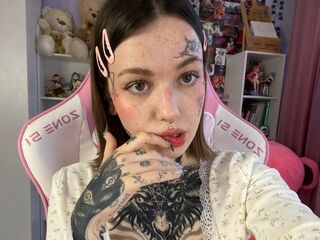 hot cam girl masturbating with sextoy KatarinaShullc