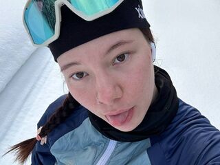 camgirl masturbating KatieLinda