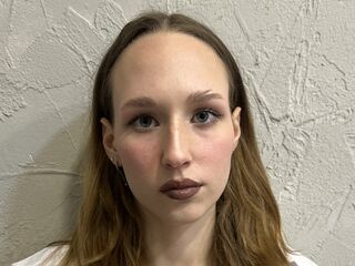 bedroom cam KatrinJons