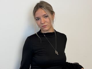 cam girl webcamsex KeiraTullier