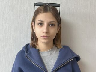 chat room live show KimSherm