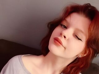 beautiful girl webcam KiraCurt