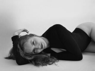 naked camgirl KolobanovaEva