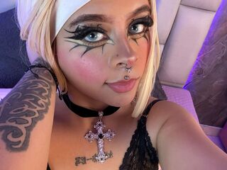 cam girl masturbating with vibrator KylieBaker